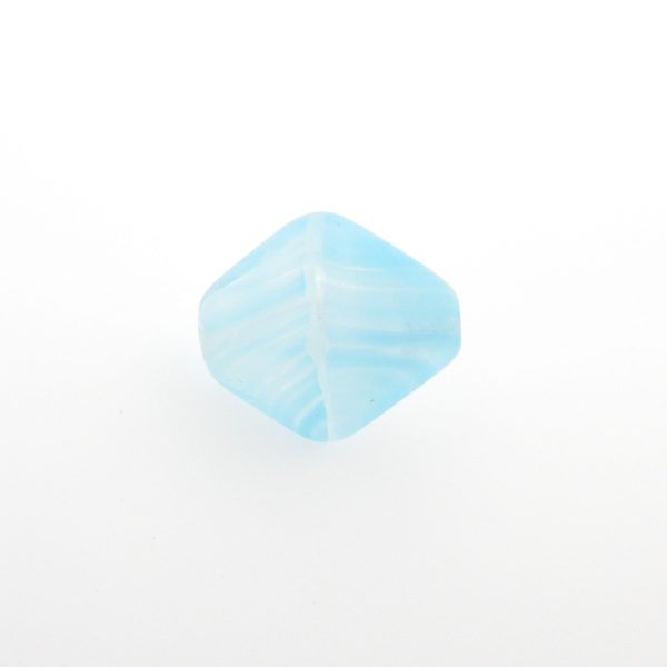 Aqua Quartz Glass Pyramid Bead (36 pieces) Supply